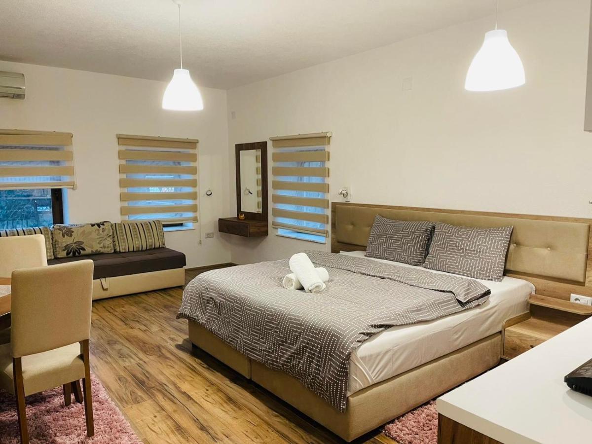 Fuk-Tak Apartmani&Restoran Dojran Esterno foto