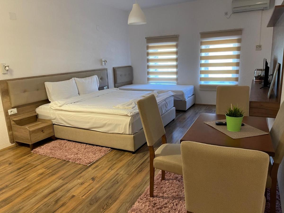 Fuk-Tak Apartmani&Restoran Dojran Esterno foto