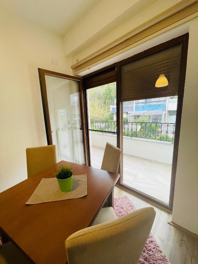 Fuk-Tak Apartmani&Restoran Dojran Esterno foto
